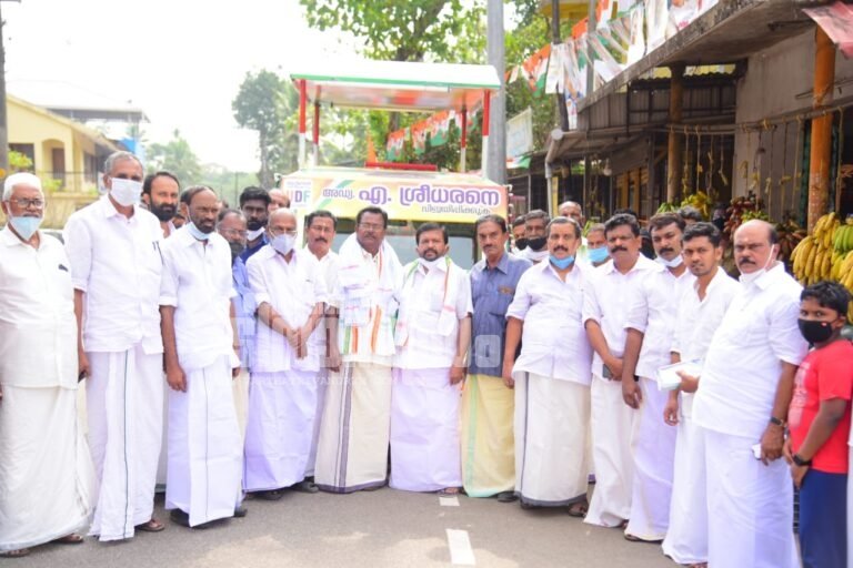 ആറ്റിങ്ങൽ യുഡിഎഫ് സ്ഥാനാർത്ഥി അഡ്വ A ശ്രീധരൻ സാറിൻറെ വാഹന പ്രചാരണ പര്യടനം തുടങ്ങി