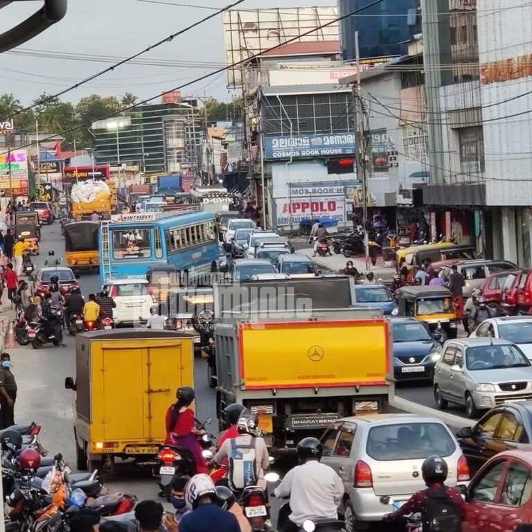 ആറ്റിങ്ങൽ നഗരത്തിലെ ഗതാഗതക്കുരുക്കിന് പരിഹാരം കാണണം: സി .പി.ഐ