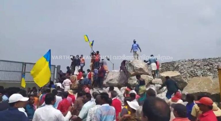 വിഴിഞ്ഞം തുറമുഖ നിർമാണം നിർത്തി വയ്ക്കണമെന്ന ആവശ്യത്തോട് യോജിക്കാനാവില്ല- ശശി തരൂർ MP 