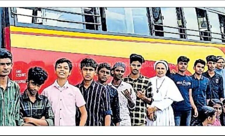 അസുരനും കൊമ്പനും വിട, ആനവണ്ടിയിൽ സ്കൂൾ ടൂർ