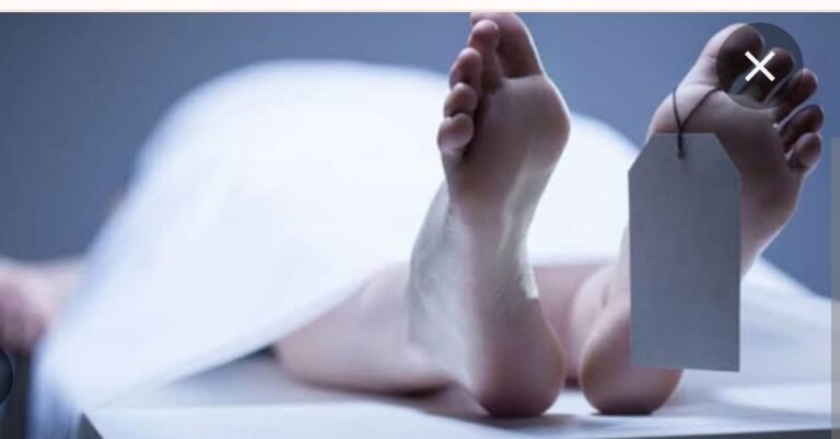 വീട്ടുജോലിക്കാരിയുമായി ലൈംഗിക ബന്ധത്തിനിടെ മരിച്ച ഗൃഹനാഥൻ്റെ മൃതദേഹം റോഡിൽ തള്ളി, ജോലിക്കാരിയും കുടുംബവും പിടിയിൽ.