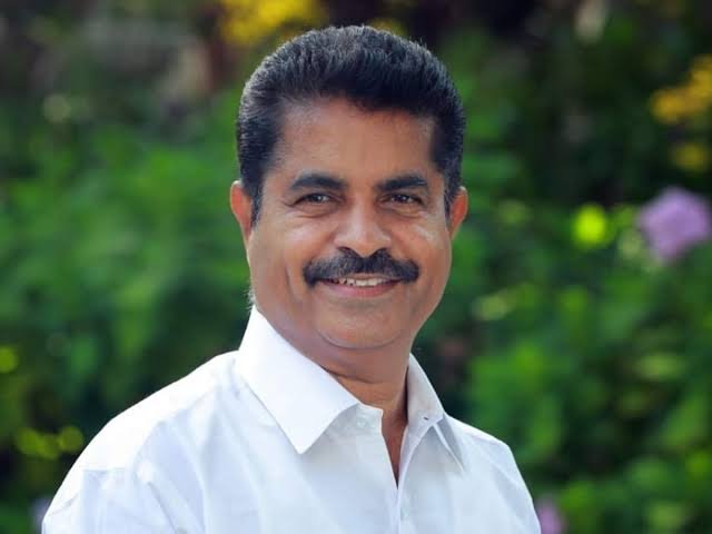 സോളാർ പീഡനകേസിൽ അടൂർ പ്രകാശ് എം.പിയെ സിബിഐ കുറ്റമുക്തനാക്കി