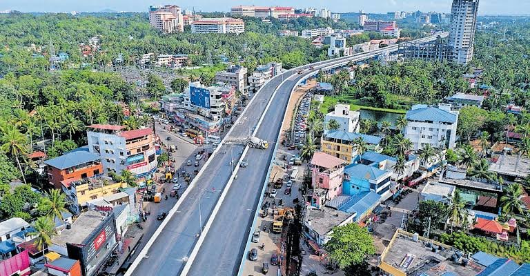 കഴക്കൂട്ടം എലിവേറ്റഡ് ഹൈവേ യാത്രക്കാർക്കായി തുറന്നു