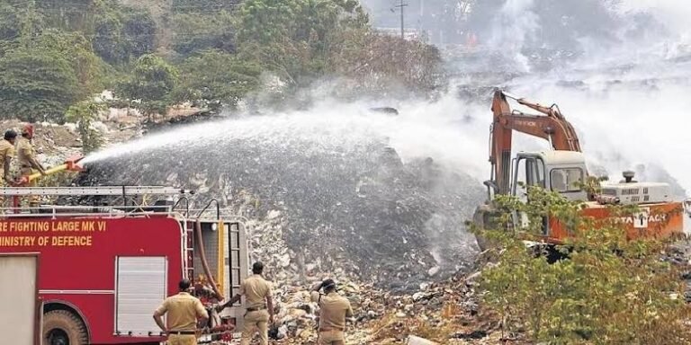 ബ്രഹ്മപുരം തീപ്പിടുത്തം,കൊച്ചി കോർപ്പറേഷന് നൂറ് കോടി രൂപ പിഴ വിധിച്ച് ദേശീയ ഹരിത ട്രൈബ്യൂണൽ