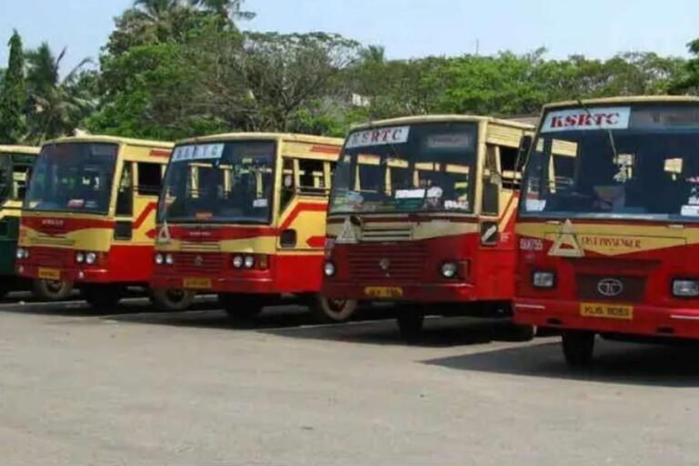 കീറിയ നോട്ട് നൽകി; വിദ്യാർത്ഥിയെ നടുറോഡിൽ ഇറക്കിവിട്ട് കെ.എസ്.ആർ.ടി.സി വനിതാ കണ്ടക്‌ടർ