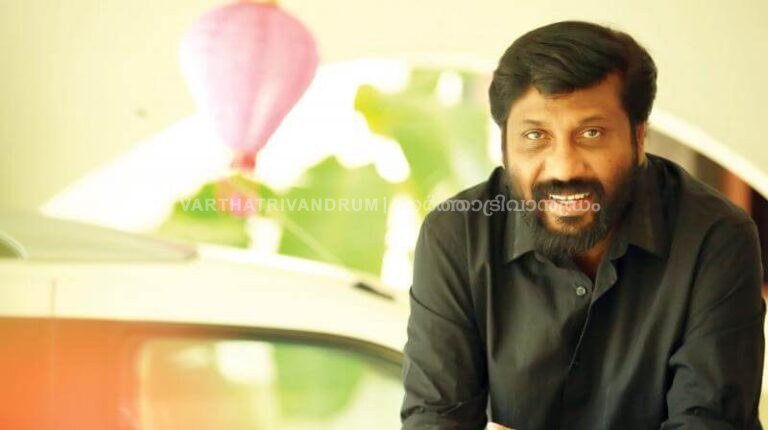 സംവിധായകൻ സിദ്ധിഖിന് ഹൃദയാഘാതം; നില ഗുരുതരാവസ്ഥയിൽ ആശുപത്രിയിൽ