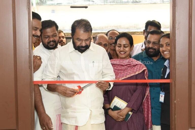 കഴക്കൂട്ടം സർക്കാർ വനിത ഐ.ടി.ഐയിൽ ഹോസ്റ്റൽ മന്ദിരം തുറന്നു