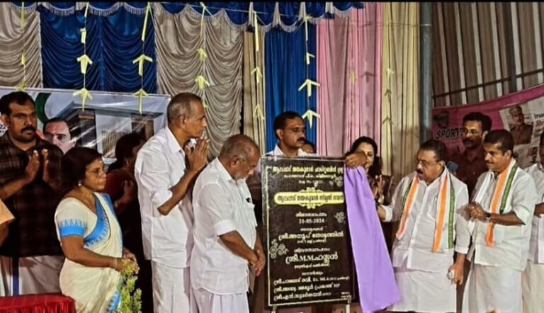 ആലപ്പാട് ജയകുമാർ ചാരിറ്റബിൾ ട്രസ്റ്റിന്റെ നേതൃത്വത്തിൽ നിർമ്മിക്കുന്ന ആലപ്പാട് ജയകുമാർ  സമൃതിഭവന് ശിലാസ്ഥാപനം നടത്തി.